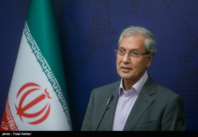 ربیعی: کرونا اصلا بازی سیاسی نیست ربیعی: کرونا اصلا بازی سیاسی نیست