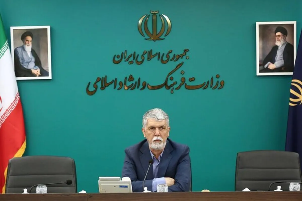 وزیر ارشاد: تئاتر تعطیل شدنی نیست