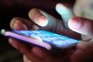 اظهارات مقامات وزارت ارتباطات درباره بازگشایی اینترنت